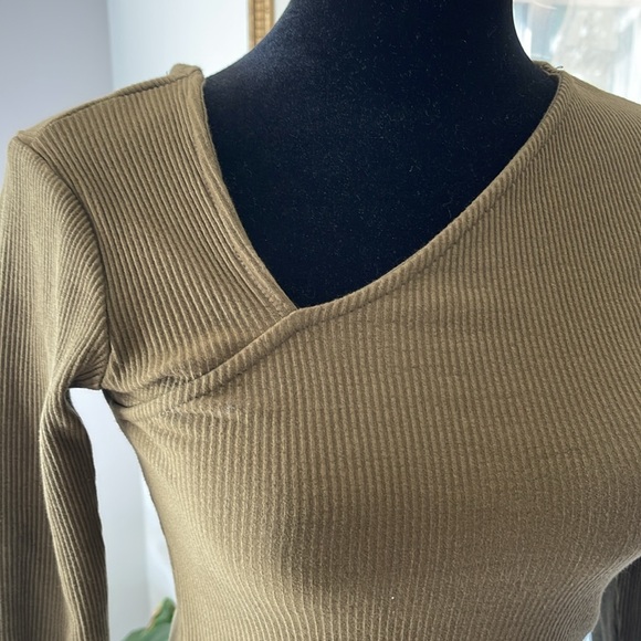 Zara top - Picture 3 of 5